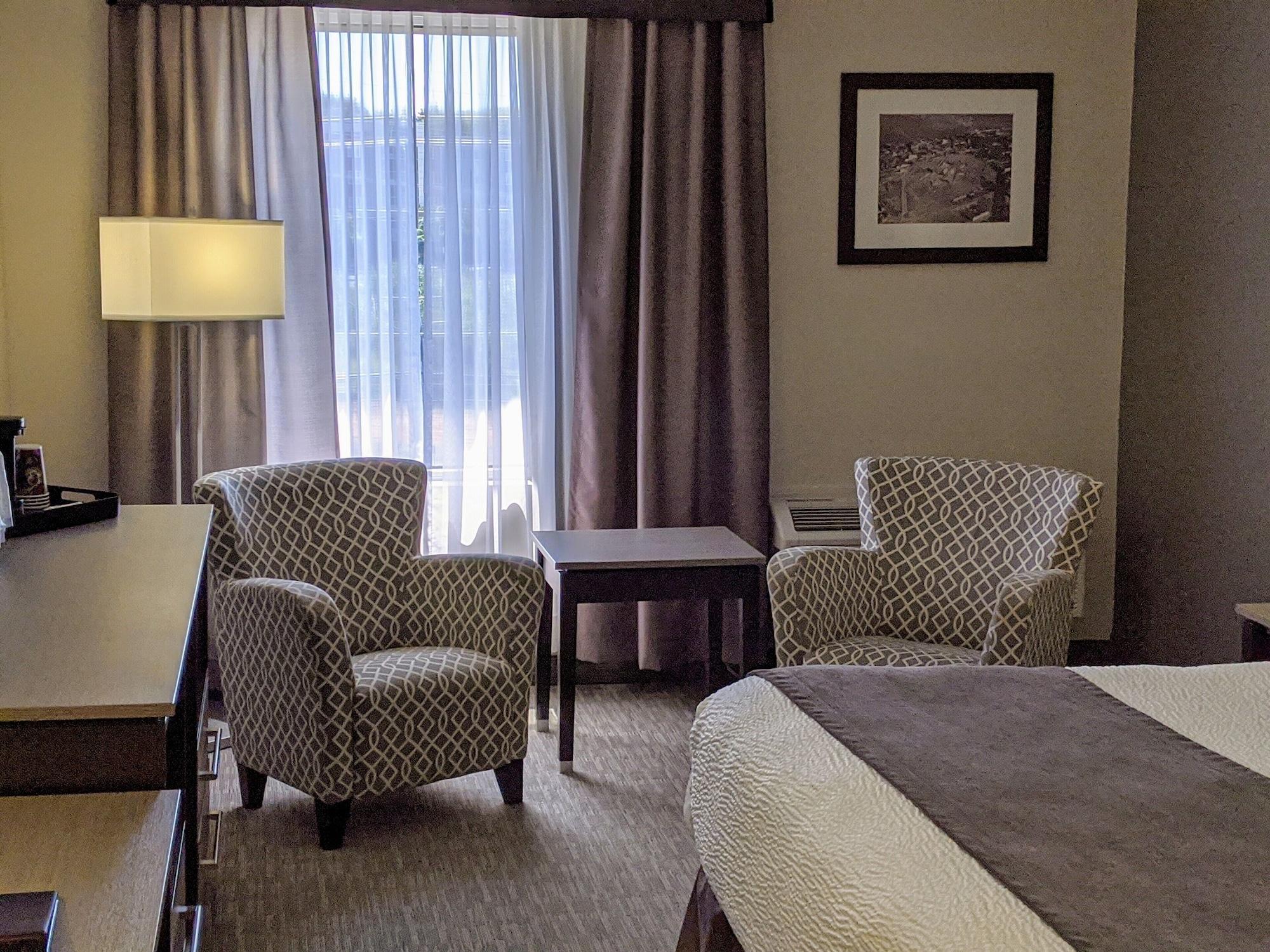 Chateau Bedford Trademark Collection By Wyndham Hotel Halifax Exterior photo